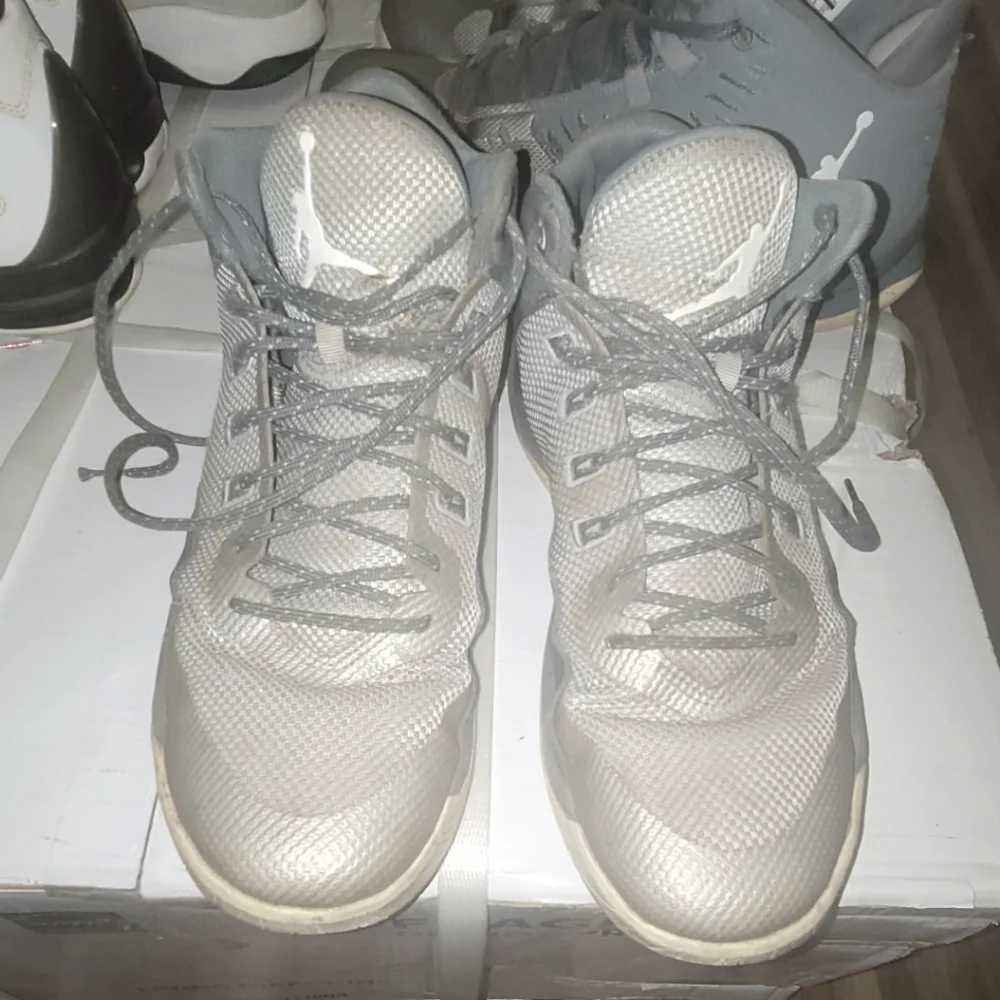 JORDAN BUNDLE🤍 2 PAIRS JORDANS FLIGHT SPEED and SUPER FLY🤍 - Picture 9 of 16